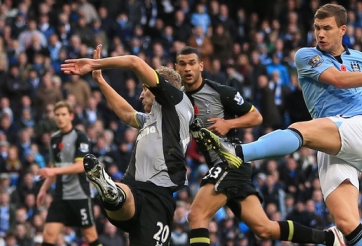 Tottenham–Man City: Gà trống quyết đấu với gã khổng lồ xanh