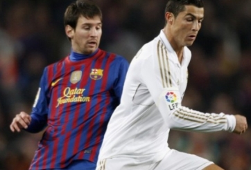 Video bóng đá: Những pha bỏ lỡ khó tin của Messi và Ronaldo