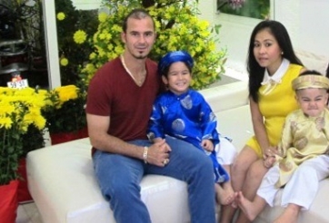 Huỳnh Kesley hạnh phúc 10 năm làm rể Việt