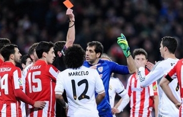 Marcelo: 'Thẻ đỏ cho Ronaldo là không công bằng'