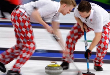 Tìm hiểu về môn Curling tại Olympic Sochi 2014