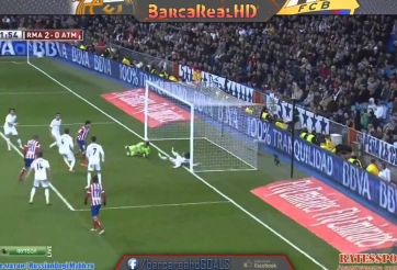 Video: Pha cứu thua của Modric giúp Casillas nối dài kỷ lục