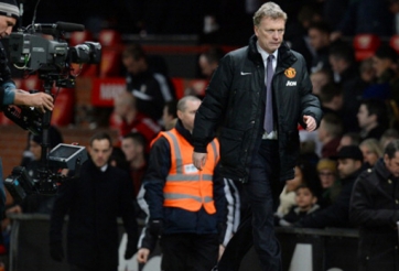 Caughtoffside: Man Utd sa thải Moyes, mời Sir Alex trở lại