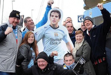 Chi 100 triệu bảng Man City suýt có được Kaka