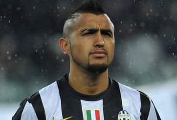 Real bất ngờ trở lại thương vụ Arturo Vidal
