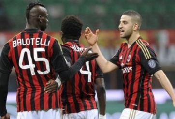 Balotelli lập siêu phẩm, AC Milan trở lại mạch thắng