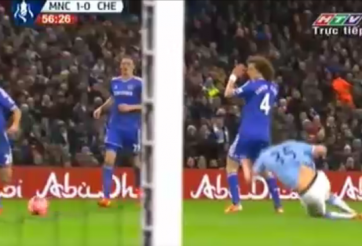 Video bóng đá: Jovetic ăn vạ để kiếm quả phạt sát vòng cấm