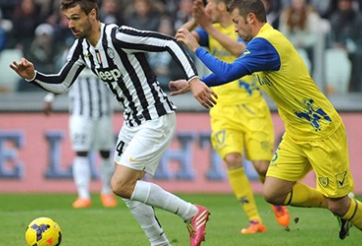 Juventus hạ Chievo 3-1, nối dài kỉ lục sân nhà