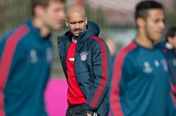 HLV Pep Guardiola thận trong trước trận chiến với Arsenal