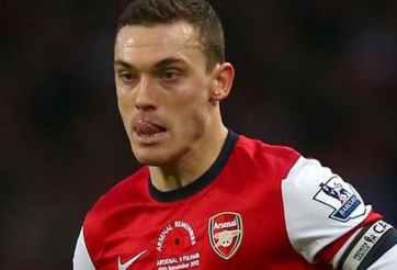 Đại diện của Vermaelen đàm phán với Napoli