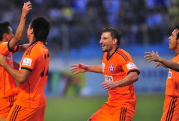 Thắng SLNA, Đà Nẵng tạm thời qua cơn khủng hoảng