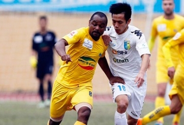 'Cơn lốc vàng' Thanh Hóa thổi bay Hà Nội T&T