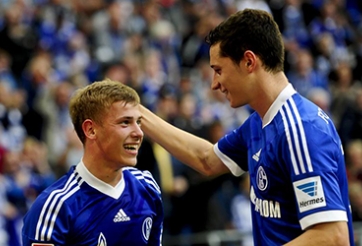 Draxler và Meyer sẽ ở lại Schalke