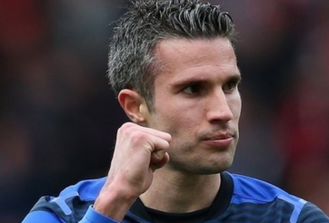 Video bóng đá: Màn trình diễn đáng quên của Persie trước Olympiakos