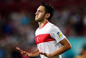 AS Roma mua sao trẻ thay Pjanic?