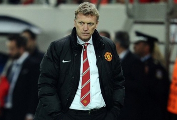 Hết kiên nhẫn, fan MU yêu cầu BLĐ sa thải David Moyes