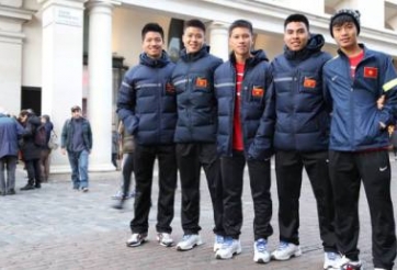 U19 Việt Nam hào hứng khi tham quan thủ đô London