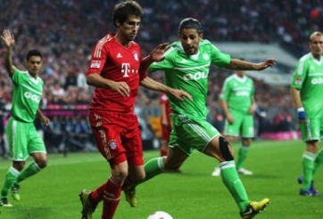 Wolfsburg vs Bayern Munich: Vào hang bắt 'Sói'