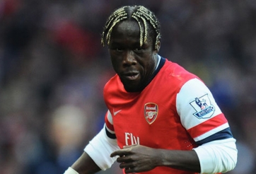 Arsenal nhận tối hậu thư từ Bacary Sagna