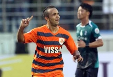 Đánh bại Yangon Utd, V.Ninh Bình vươn lên đứng đầu bảng G