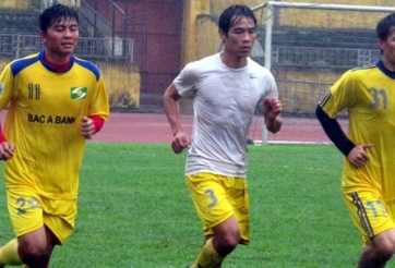 SLNA bắt các cầu thủ “nhồi nhét” thể lực