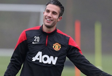 Robin van Persie tuyên bố sẽ ở lại Man Utd