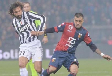 Video bàn thắng: Genoa 0-1 Juventus (Vòng 28 - VĐQG Italia)