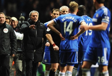 Mourinho đứng trước nguy cơ nhận án phạt nặng từ FA