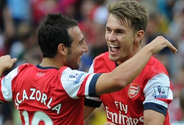 Chính thức: Ramsey và Cazorla ở lại Arsenal hơn 3 năm nữa