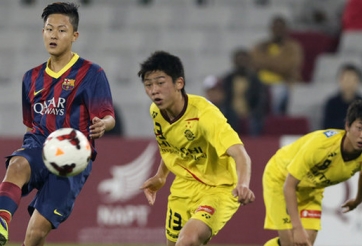 Từ chối Chelsea và Liverpool, ‘Messi Hàn Quốc’ ở lại Barca