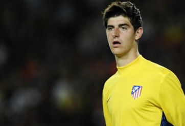 Thibaut Courtois trước nguy cơ phải chống lại Chelsea