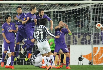 Pirlo sút phạt hay nhất thế giới