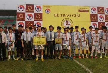 Hạ SLNA trên chấm 11m, Hà Nội T&T vô địch Giải U19 QG 2014