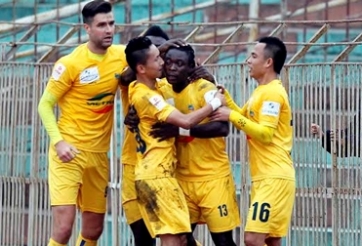Đánh bại QNK.QN, Thanh Hóa củng cố chắc ngôi đầu BXH V-League 2014