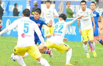 HN.T&T khẳng định đẳng cấp trước Than Quảng Ninh