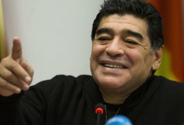 Maradona muốn tới Bayern Munich làm việc