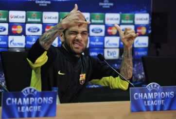 Barca được trọng tài ưu ái như một lời kết tội 'truyền thống'