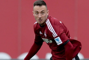 Arsenal sẽ mua tiền đạo người Thụy Sĩ để thay thế Podolski?