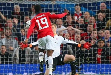 Video bóng đá: Xem Welbeck bị tước bàn thắng và bỏ lỡ cơ hội đáng tiếc