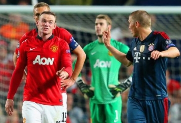 Rooney nói gì về chiếc thẻ đỏ của Schweinsteiger?