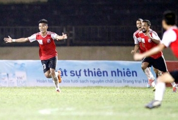 'Tội đồ' Hải Anh khiến QNK.Quảng Nam thua tan nát