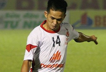 Gẫy xương vai, cầu thủ của ĐT.Long An nghỉ đến hết mùa