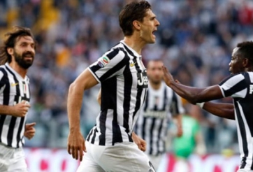 Video bàn thắng: Juventus 2-0 Livorno (VĐQG Italia - Vòng 32)