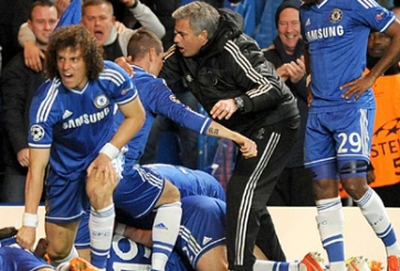 Mourinho nói gì khi Chelsea ngược dòng ngoạn mục?