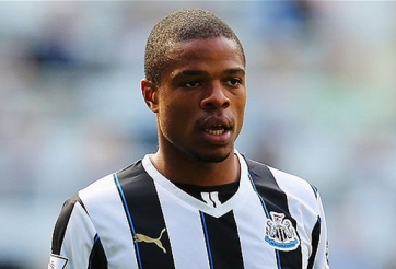 Loic Remy mời chào Arsenal và Tottenham