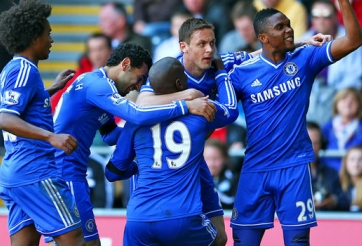 Chelsea bở hơi tai bám đuổi Liverpool