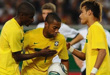 Phập phù cùng Milan nhưng Robinho vẫn đòi dự World Cup