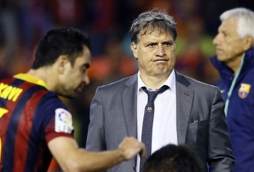 Tata Martino cảm thấy sắp mất việc tại Barcelona