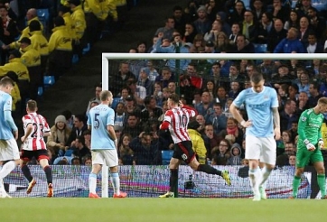 Man City 2-2 Sunderland: Chết hụt ở Etihad