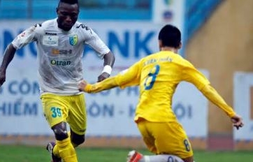 Hà Nội T&T bị QNK.Quảng Nam cầm hòa ngay trên sân nhà